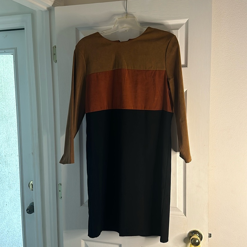 EUC CITI DRESS COLORBLOCK DRESS